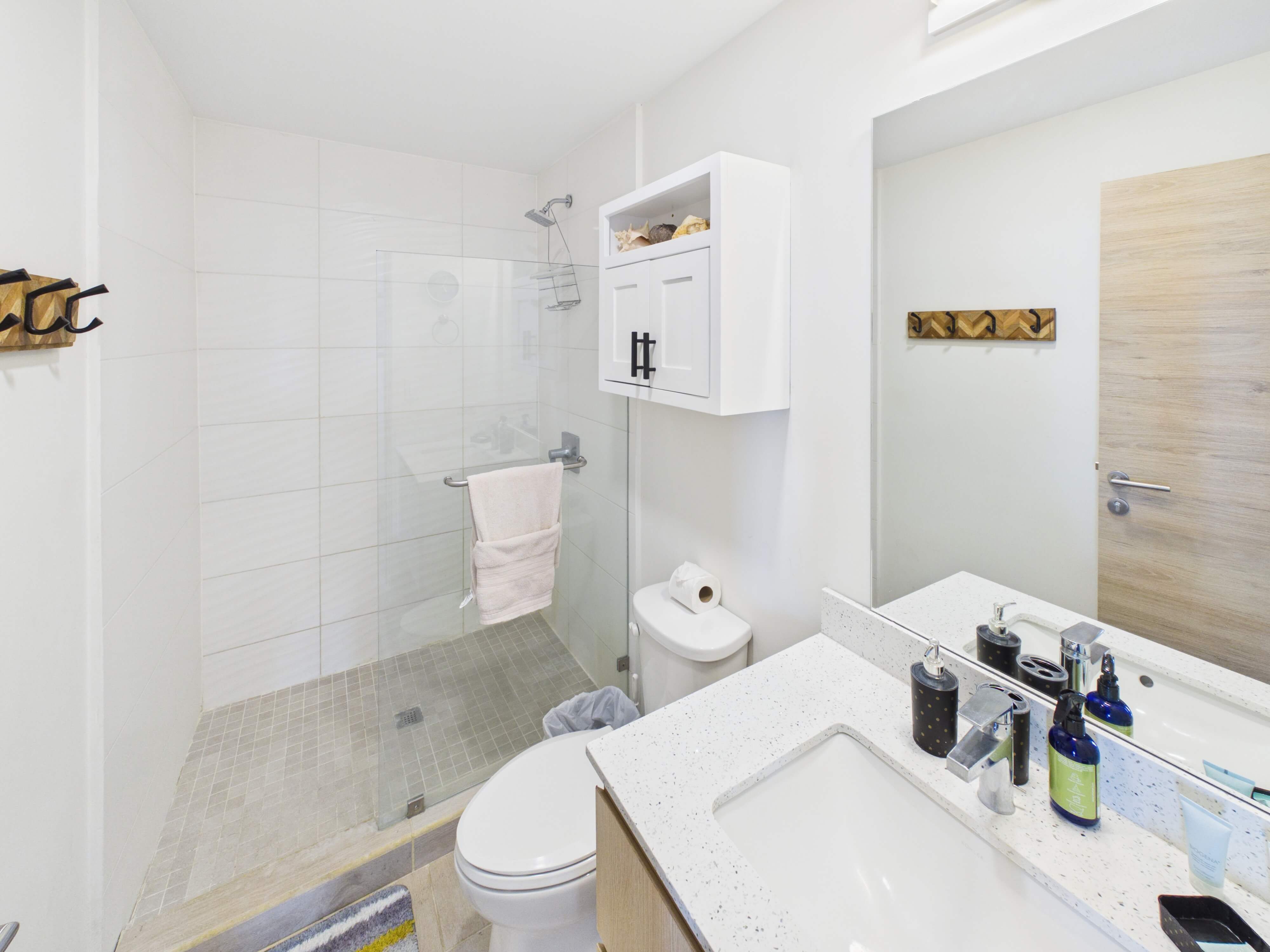 Two-Bedroom, Duna Residences 8